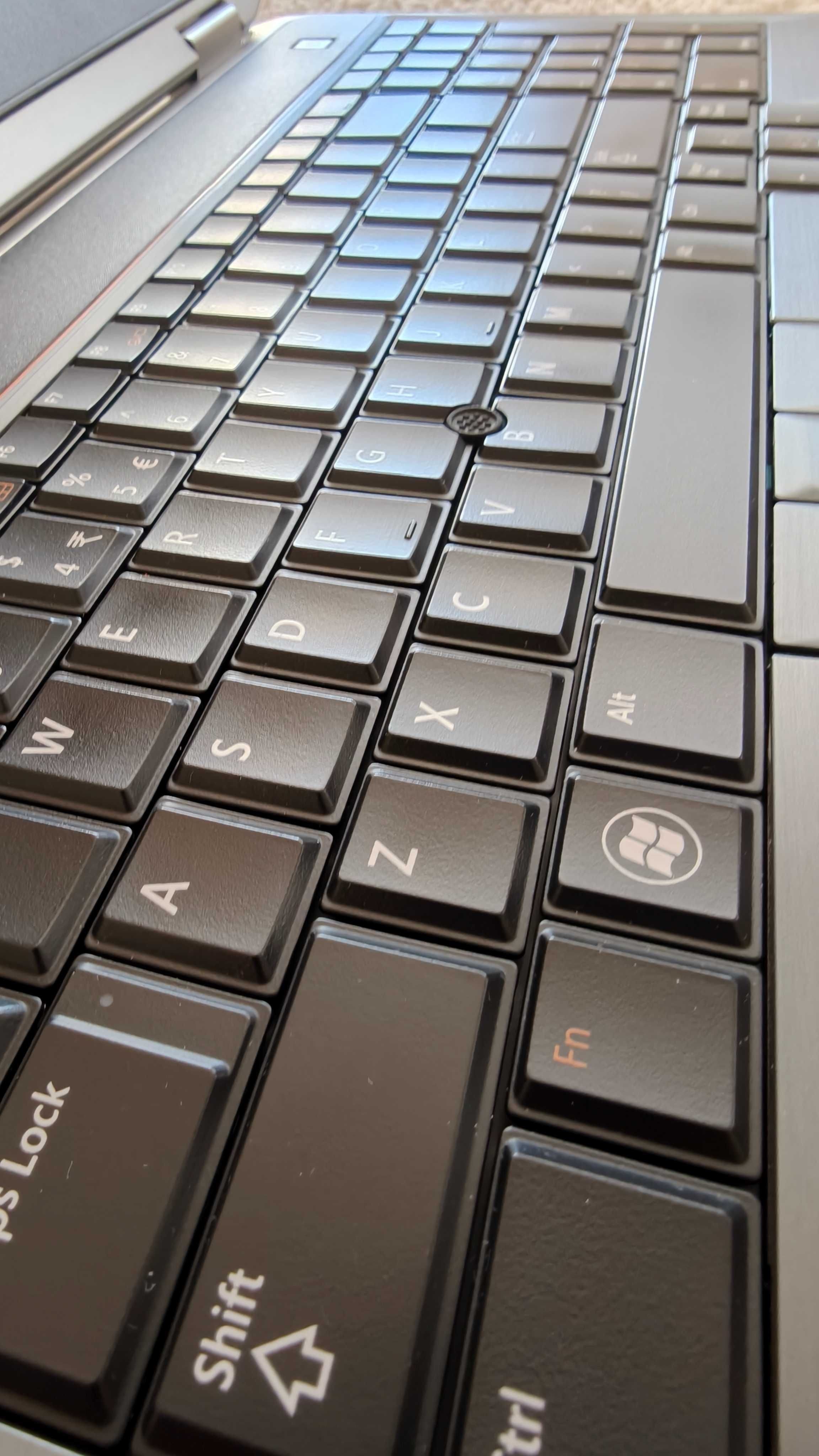 Dell Latitude E6520