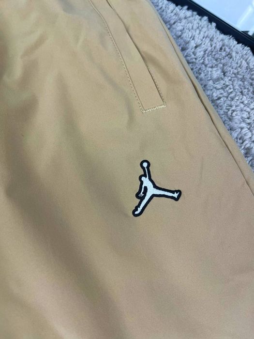 Базааа!!! Бежеві штани Jordan [ M,L,XL ]