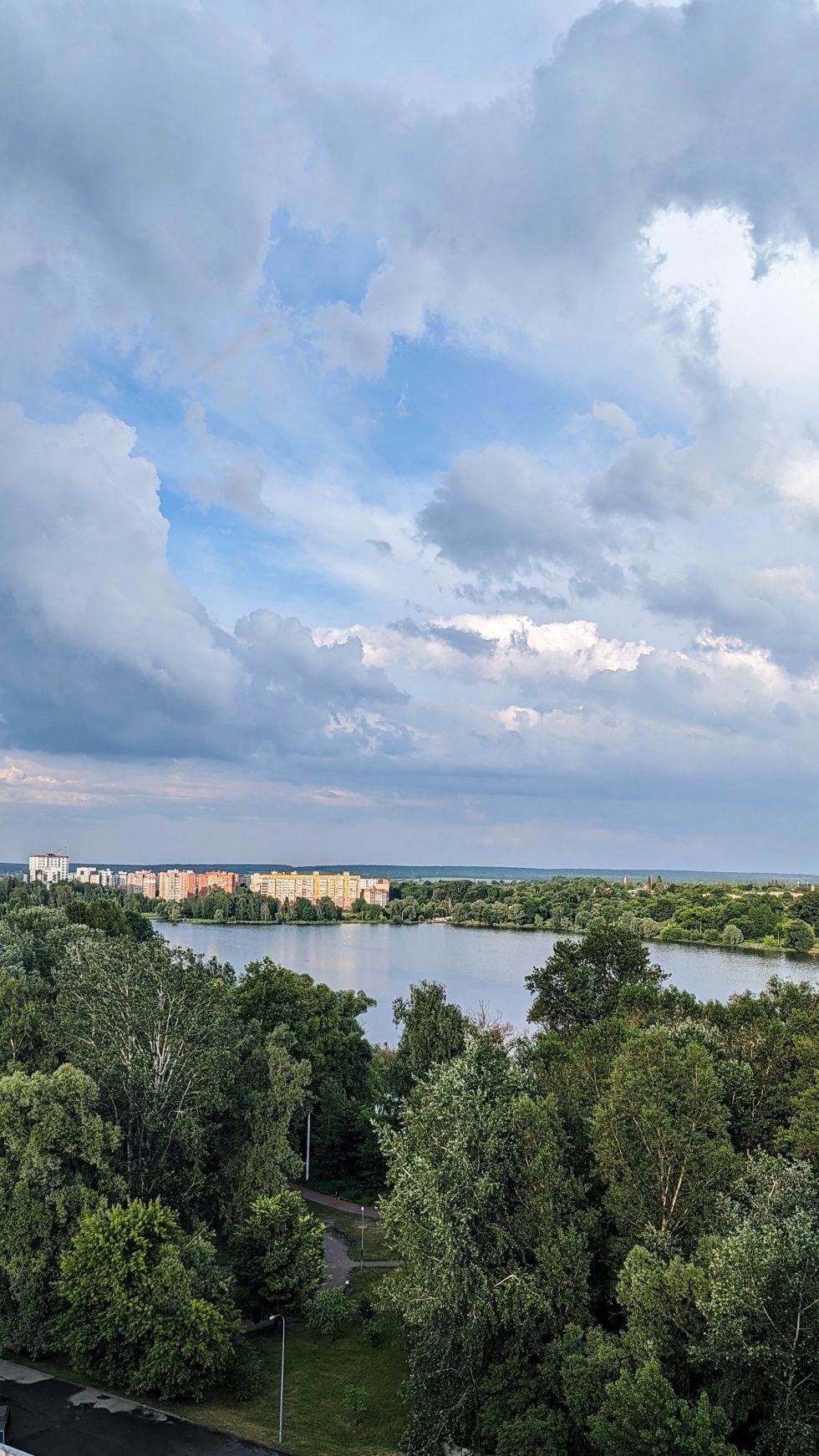 Трикімнатна по Лушпи, Є-ОСЕЛЯ, введений в експлуатацію