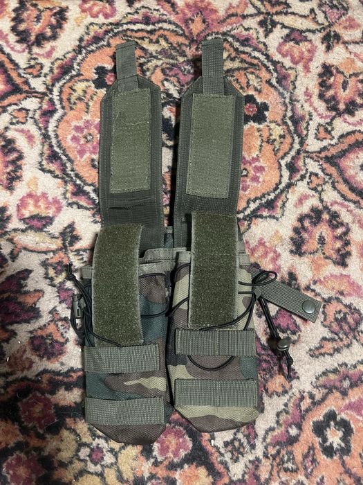 Продам подсумки под рожки и медецыские подсумки