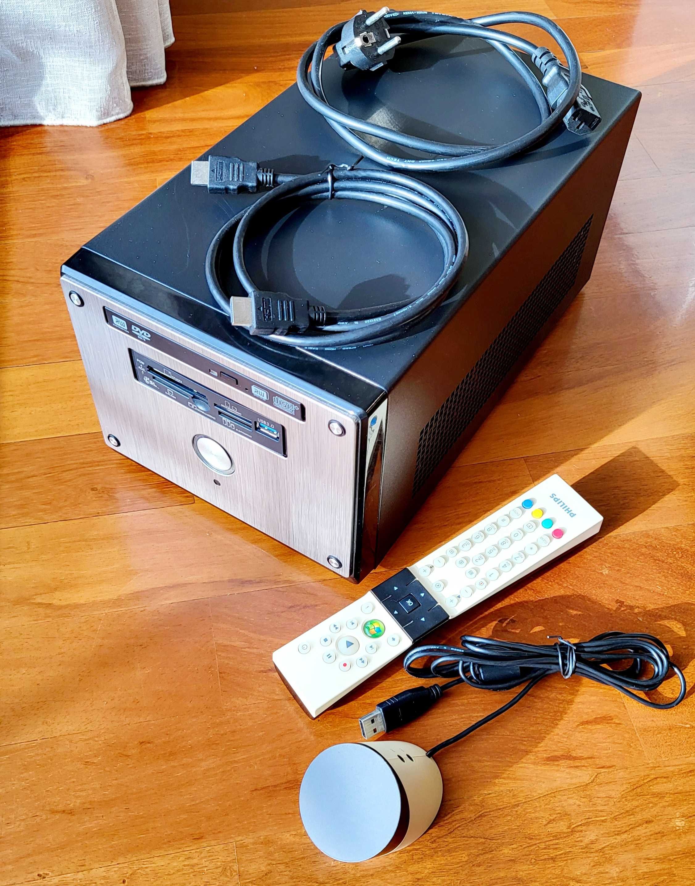 PC Mediacenter [Mini-ITX] HTPC Intel i3 SSD120GB 8GB Linux  KODI