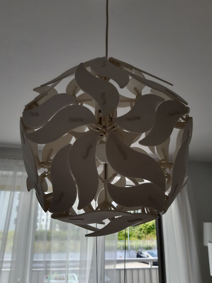 Sprzedam lampę zakupiona w sklepie Ikea