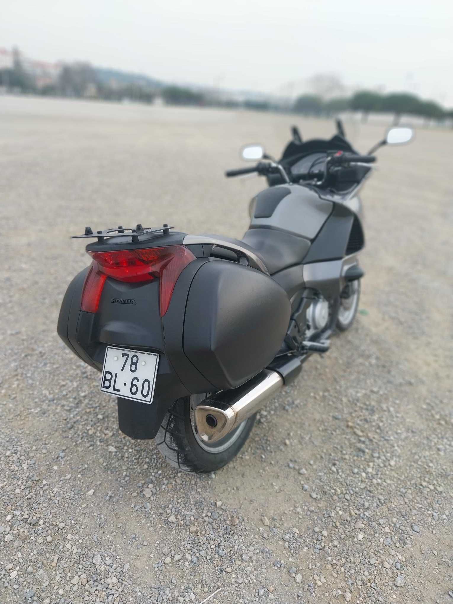 Honda NT700 Deaville 64.000Km