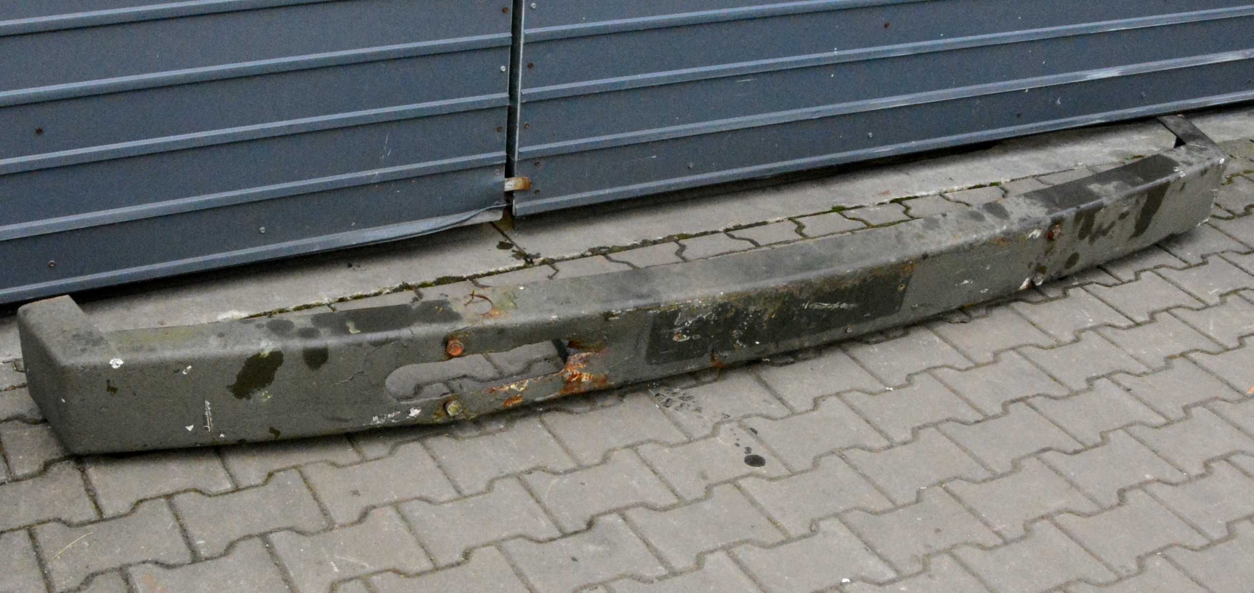 Zderzak Jelcz 325 przód