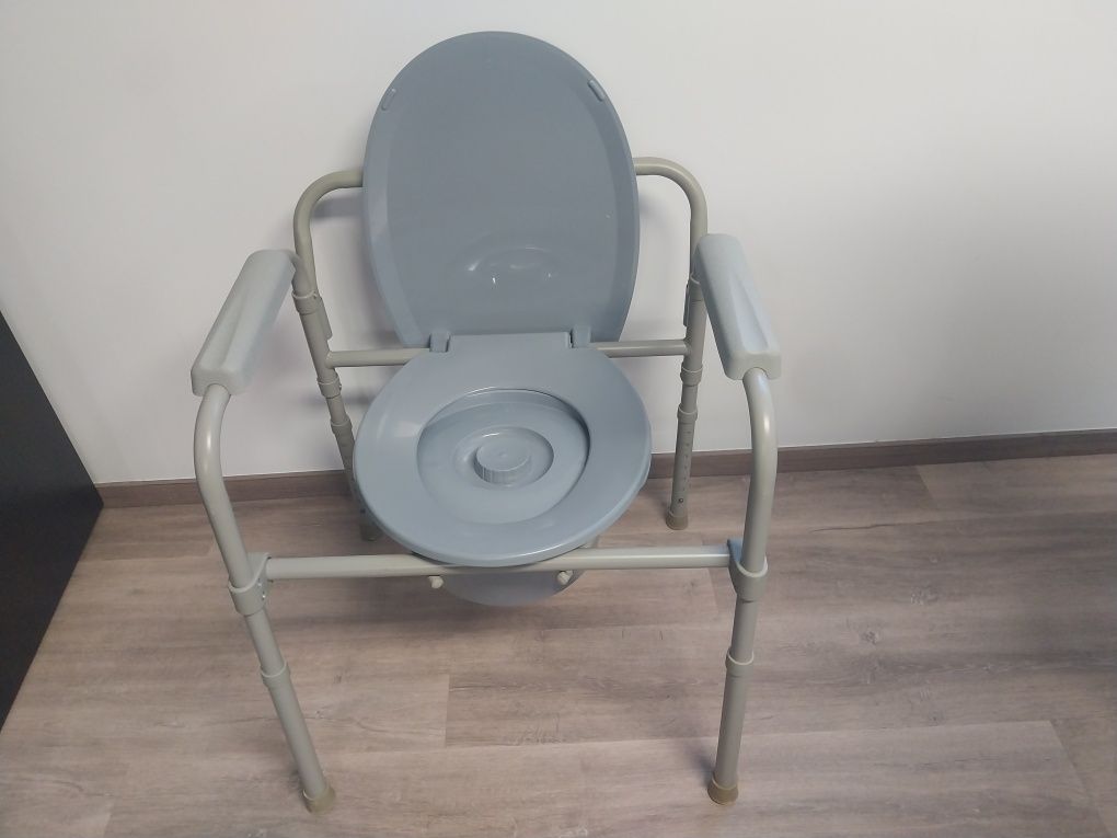 Cadeira sanitaria wc como nova