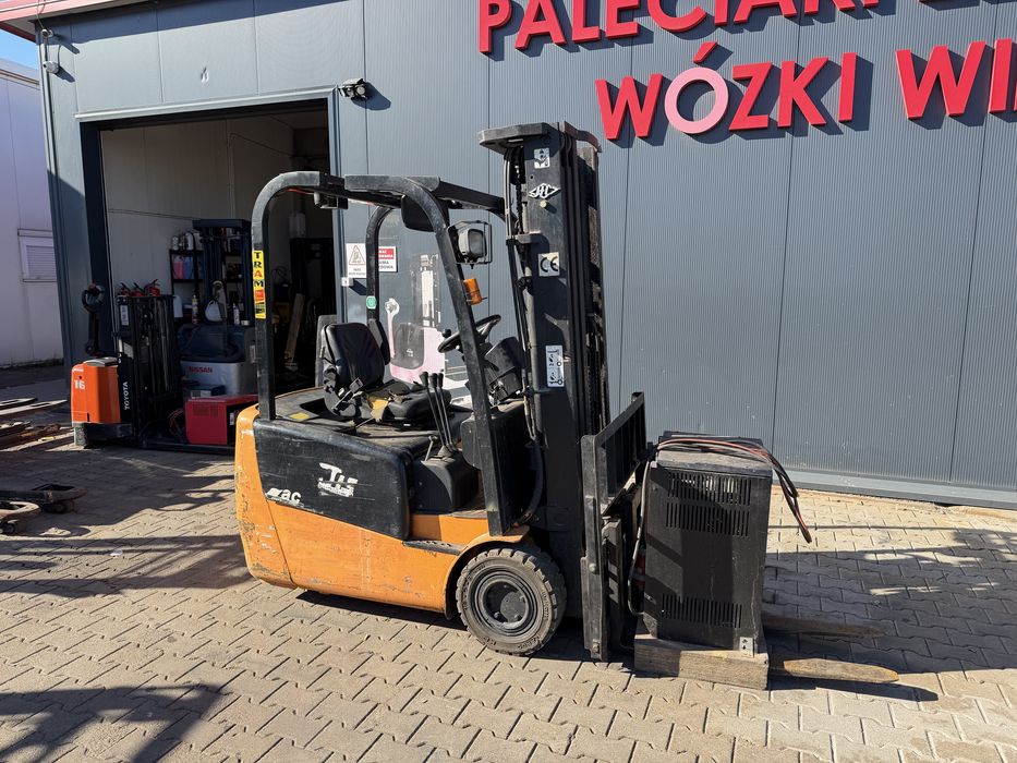 Wózek widłowy elektryczny 450 cm 1500 kg HC wózek widlak 3 kolowy