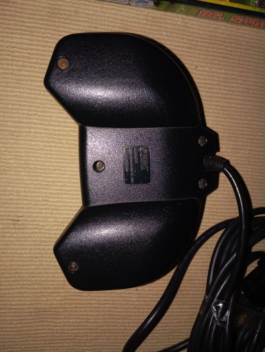 Jogo e comando Sega Saturn