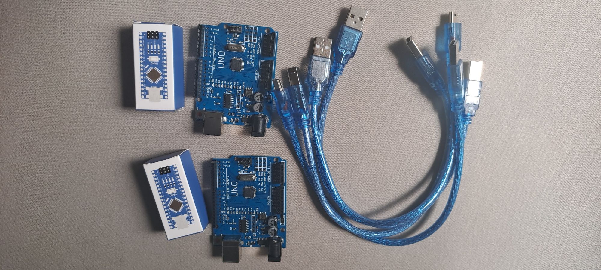 Arduino nano i arduino uno 2 sztuki + kable