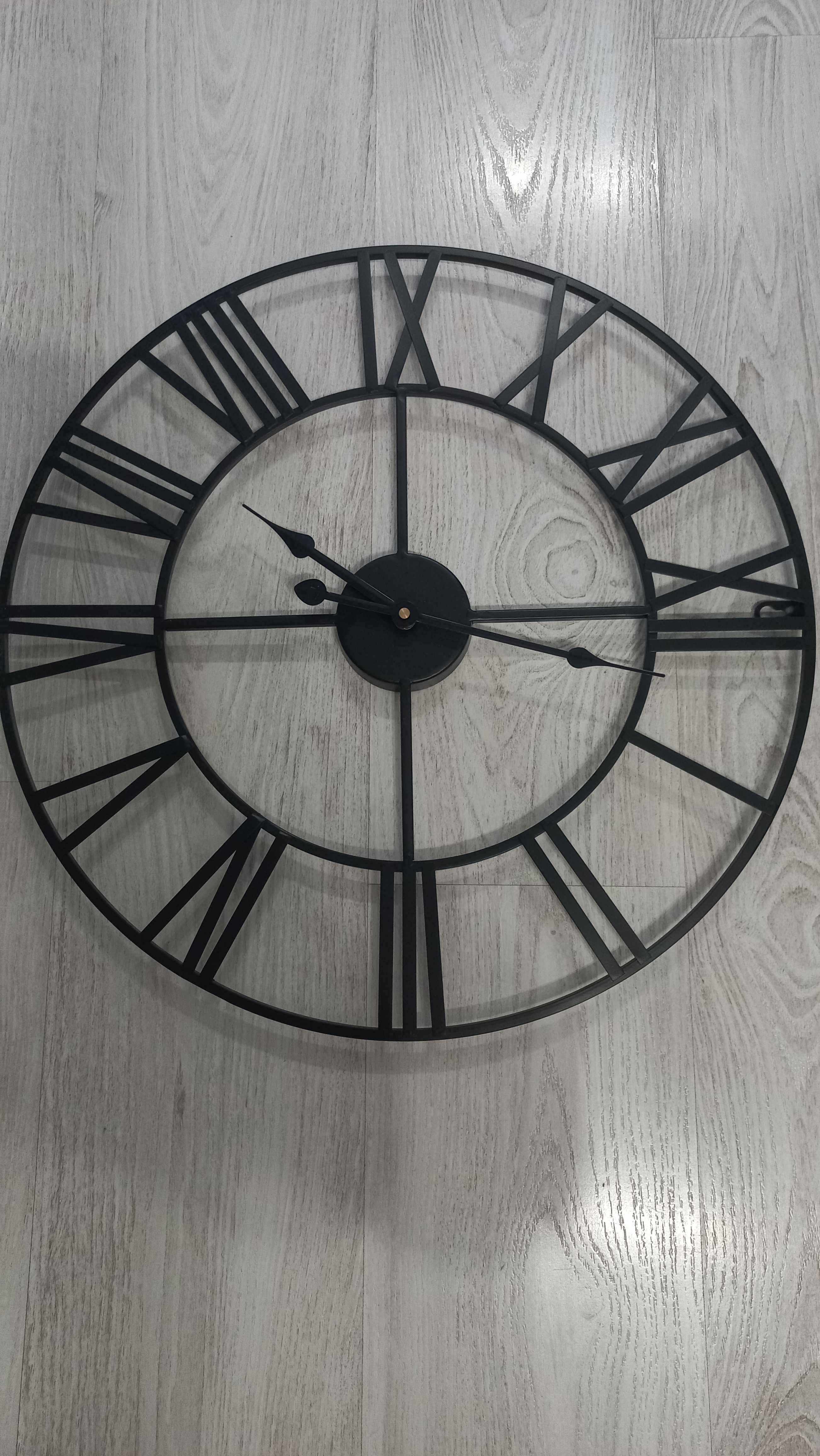 Zegar ścienny metalowy czarny 50 cm