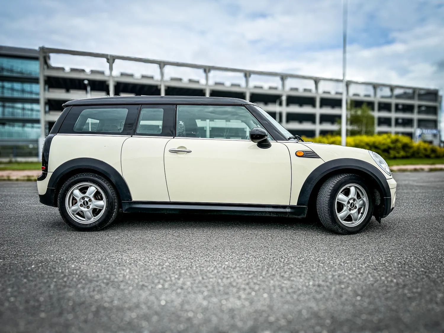 MINI Clubman Mini Cooper Clubman - 2009 rok