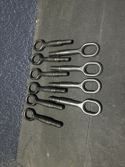 Крюк буксировочний tesla model Y,tesla model 3