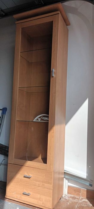 Witryna olcha miodowa