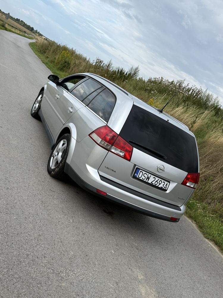 Samochód Opel Vectra Combi