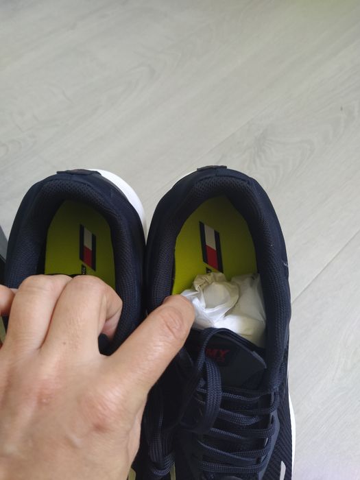 Nowe buty sneakersy Tommy Hilfiger 40 TS Sleek 2