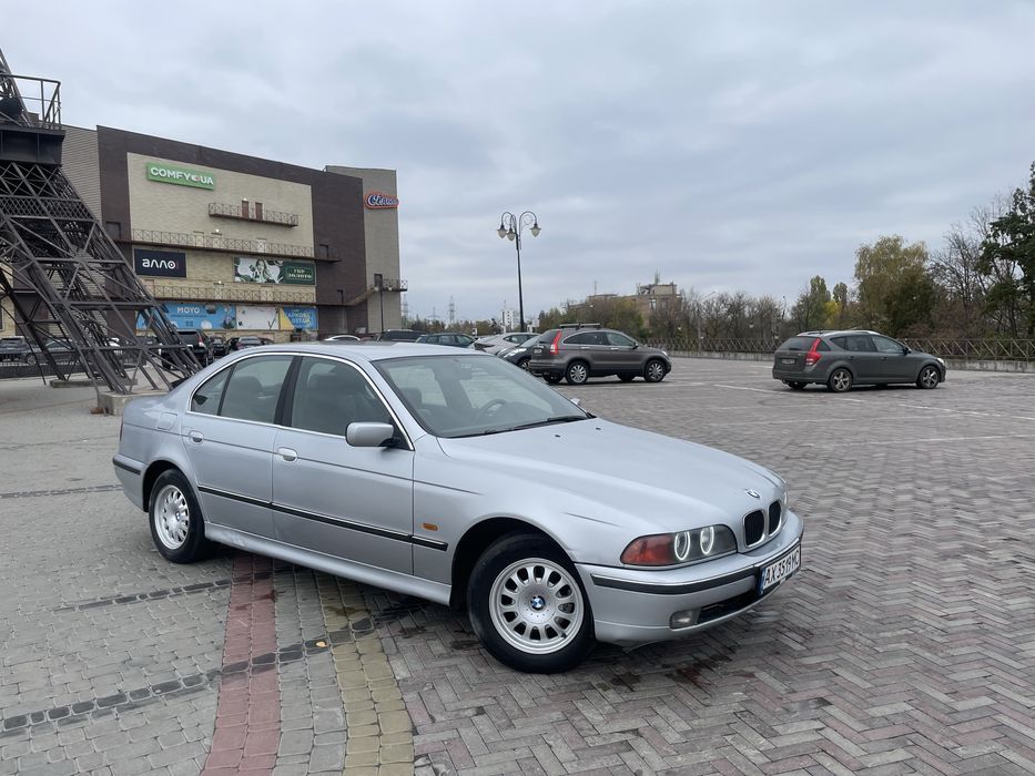 BMW e39 523i автомат БМВ е39