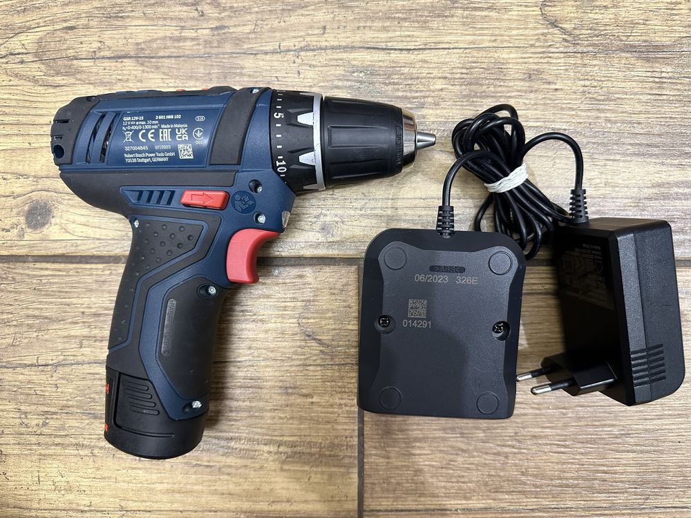 BOSCH Wiertarko-wkrętarka GSR 12V-15 + bateria 2,0Ah + ładowarka