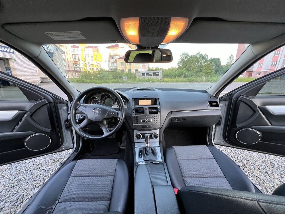 Mercedes-Benz 2.2 TDI Avtomat