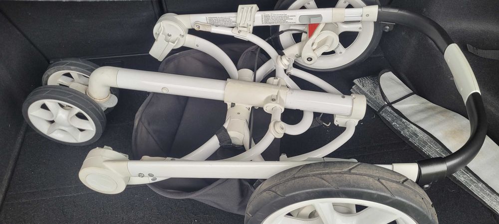 Carrinho de bebé Quinny