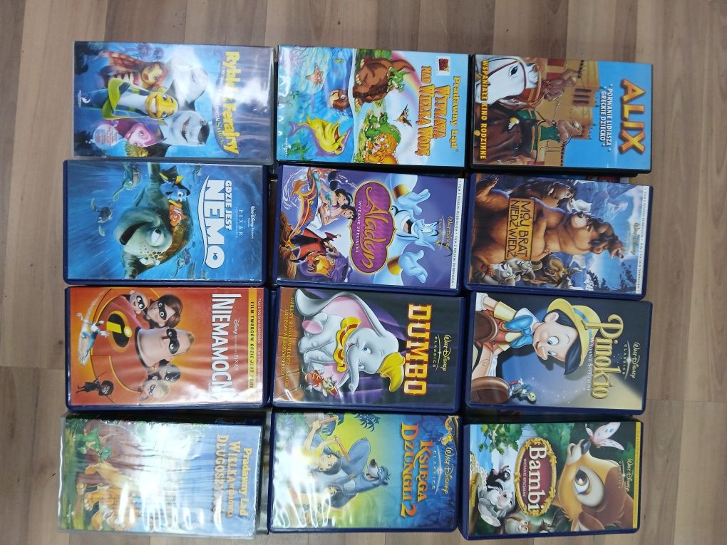 Kasety VHS bajki różne 48 sztuk