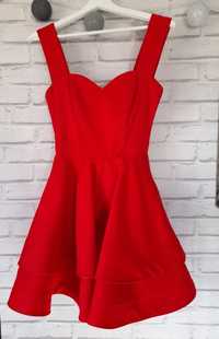 Czerwona rozkloszowana sukienka firmy Talya XS
