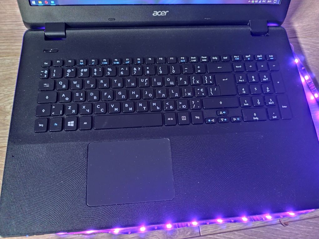 Великий ігровий Acer Gaming 17, відео 4ГБ!