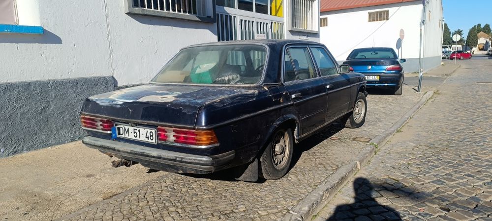 Mercedes w123 300D