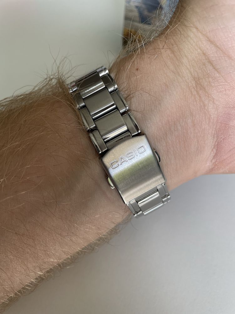 Zegarek CASIO jak DURO nurek diver 200m. 2 paski.