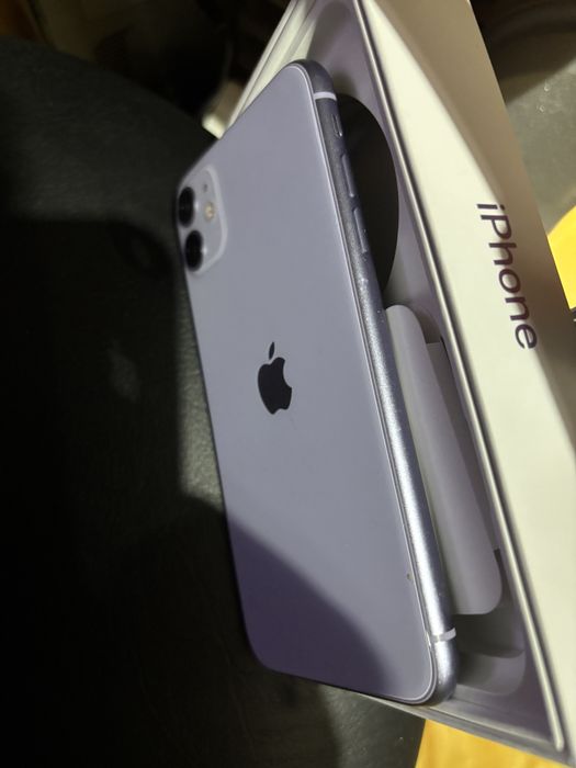 iPhone 11  128 gb Neverloc
