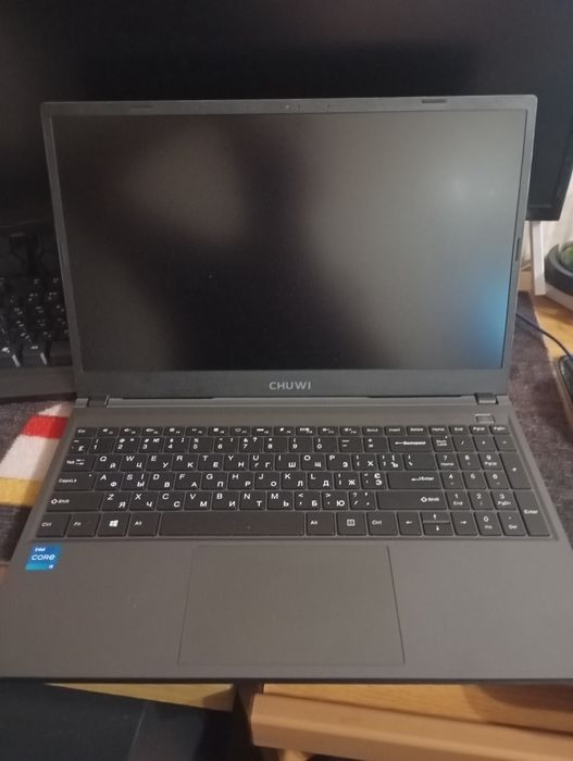 Продам ноутбук-новый