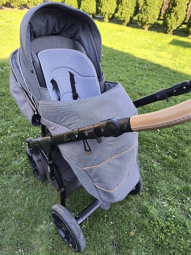 Wózek Roan Bass Soft 2w1 spacerówka gondola