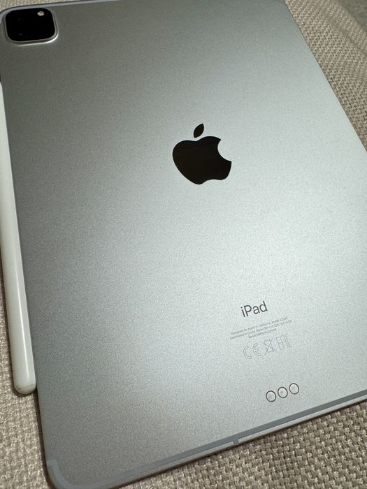 Ipad Pro 11” 2 gen 128GB cellular srebrny - pencil gratis!