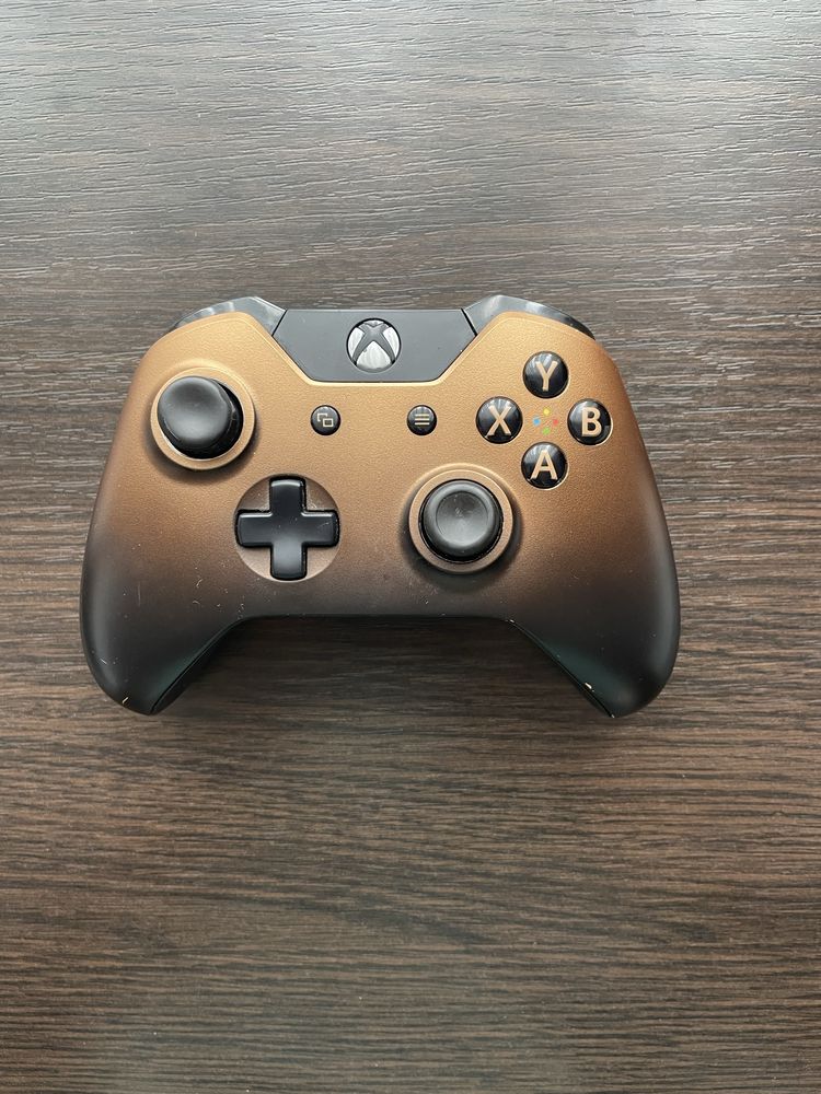 Контролери Xbox Б/У