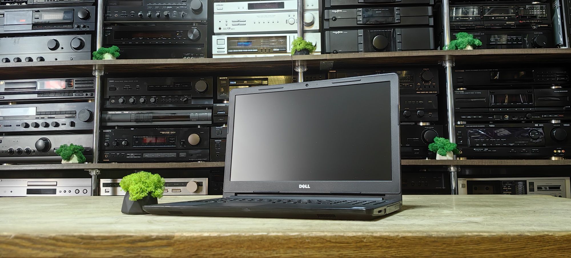 Ноутбук Dell Vostro 15