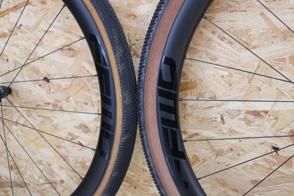 Rodas gravel carbono FFWD Drift