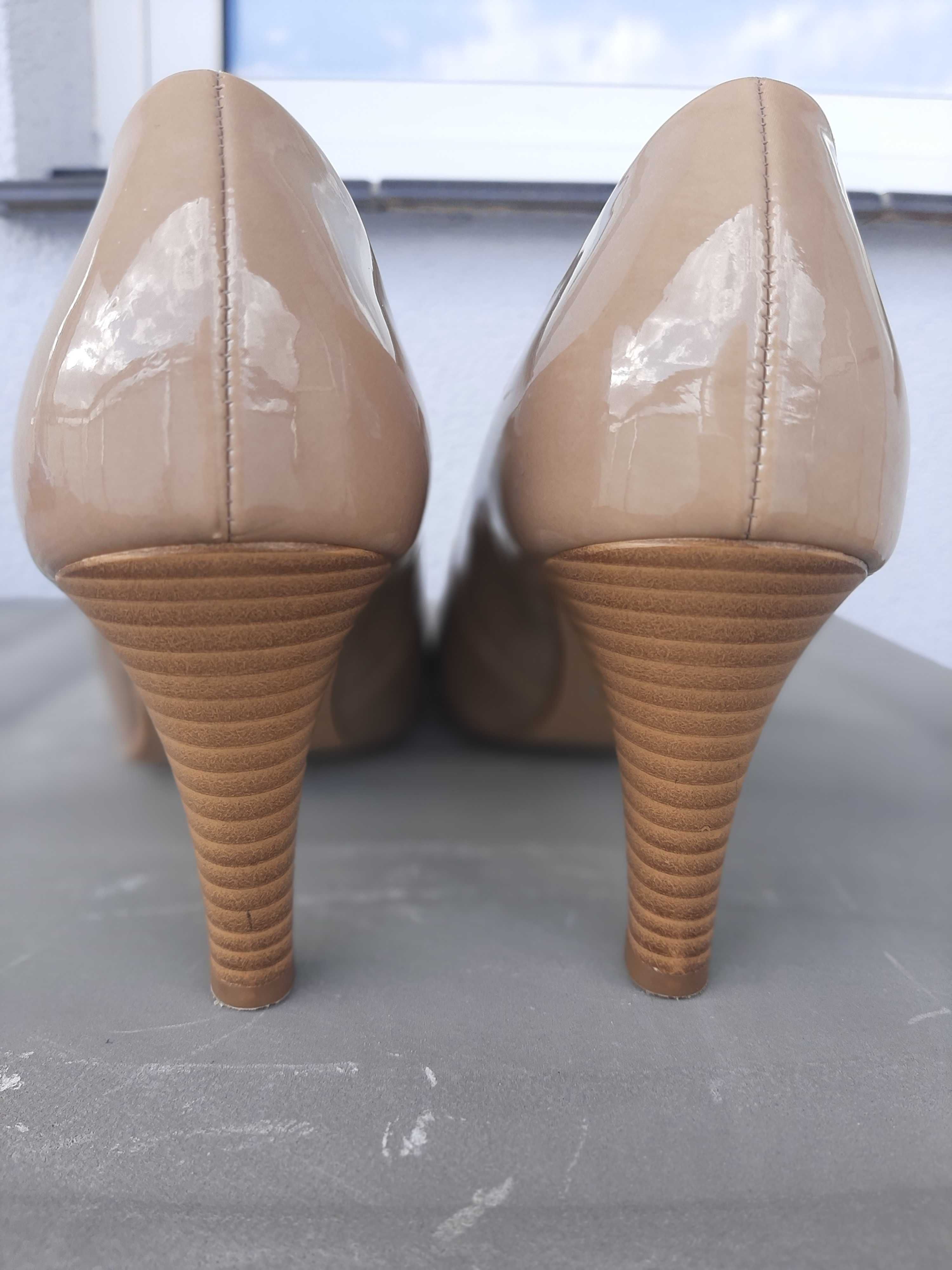Skórzane czółenka Gabor. Buty na wesele. Wygodne szpilki