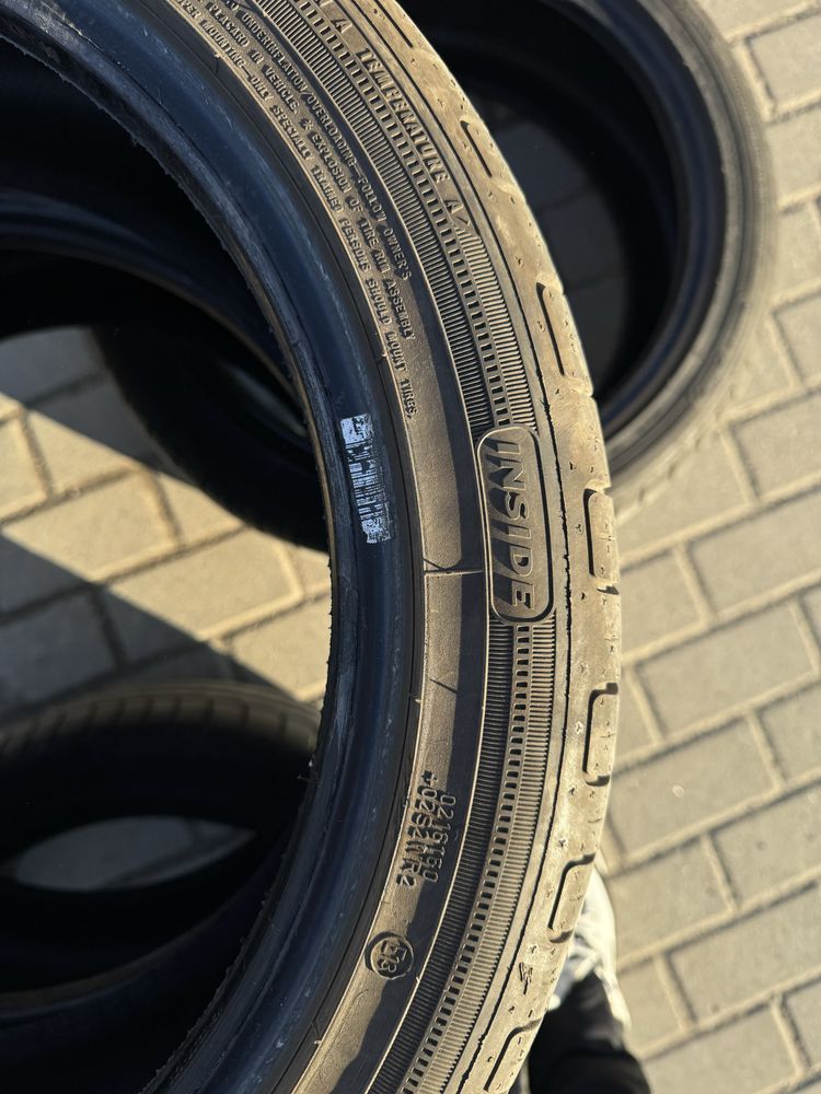 Продам резину гудиер 215/45 r17