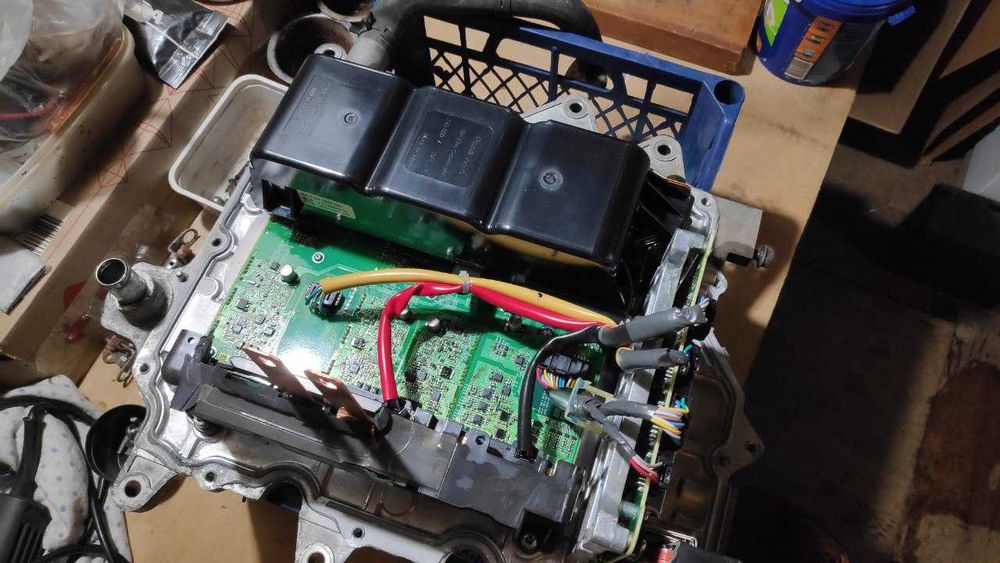 Инвертор мотора двигателя Nissan Leaf разборка по частям 291A0-3NF1A