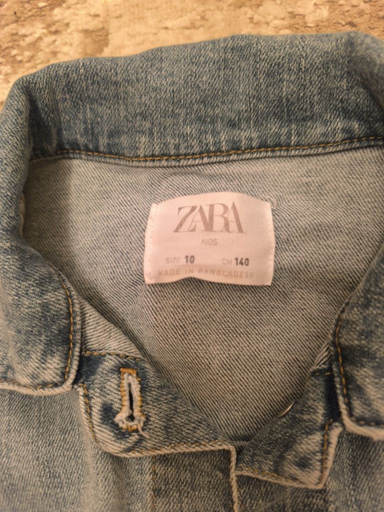 Джинсова куртка zara