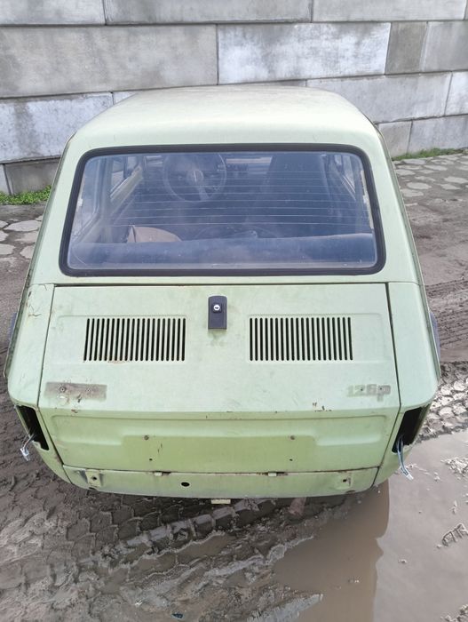 Fiat 126 p Maluch na części dzwi maska zderzaki lampy i inne