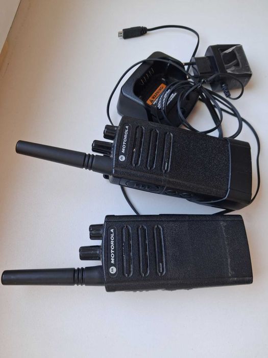 Професійна радіостанція Motorola