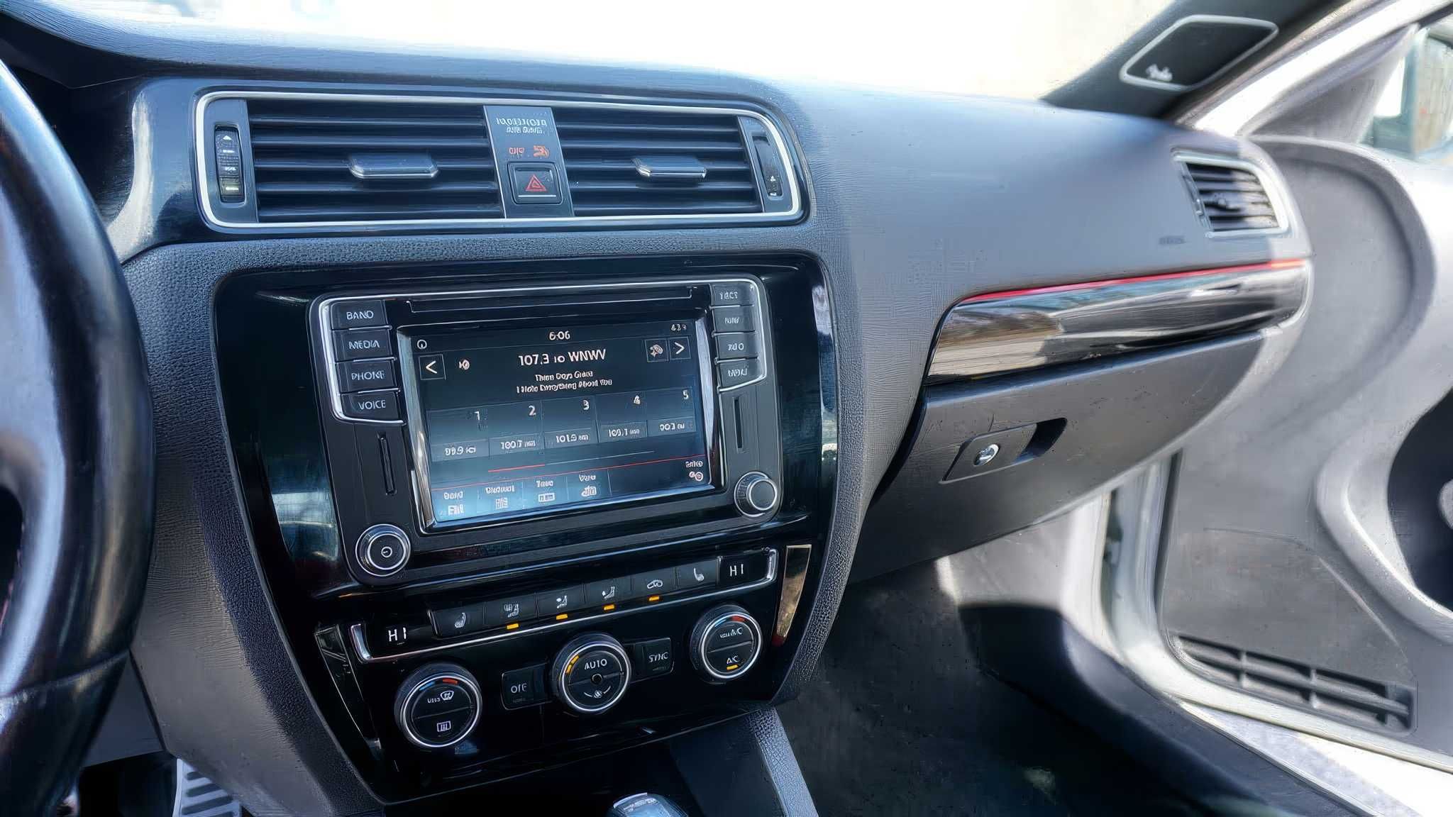 2016 Volkswagen Jetta GLI 2.0T SEL