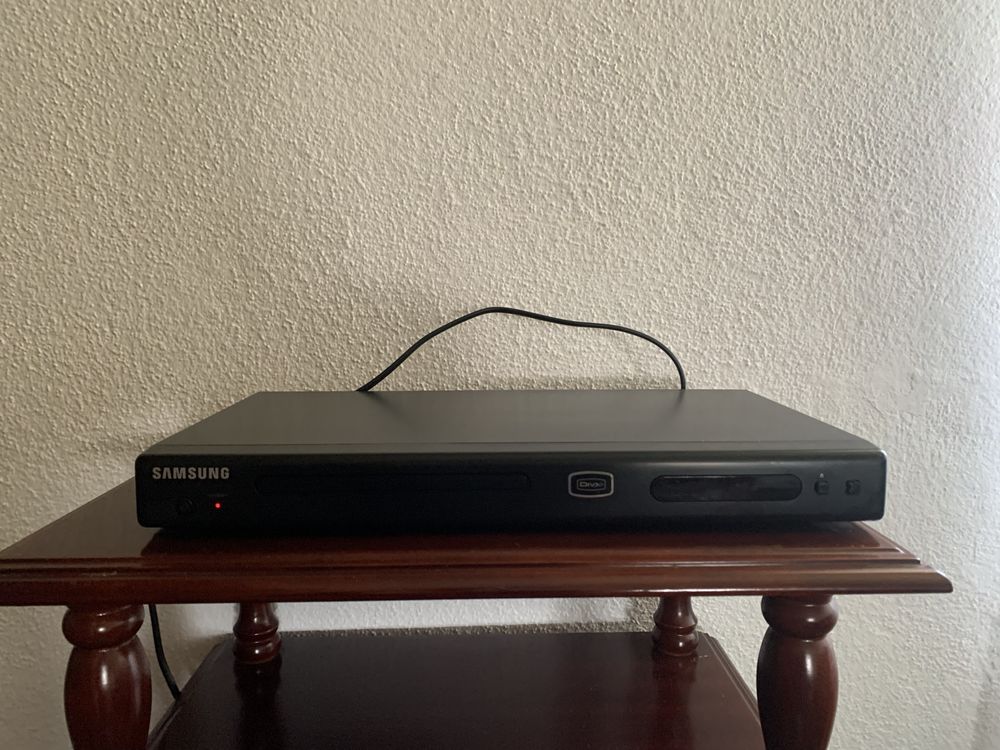Leitor de DVD Samsung.
