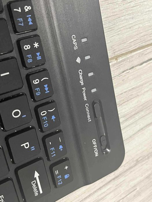 Klawiatura Bluetooth 7-cali Idealna do tableta/telefonu Wejście USB-C