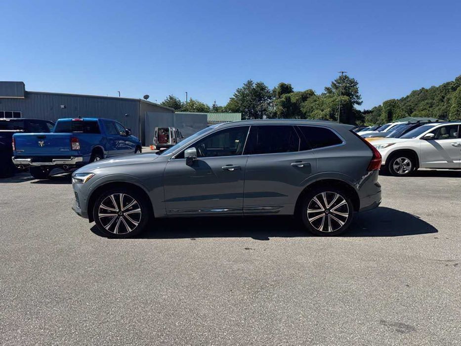 Volvo XC60 ULTIMATE      2023