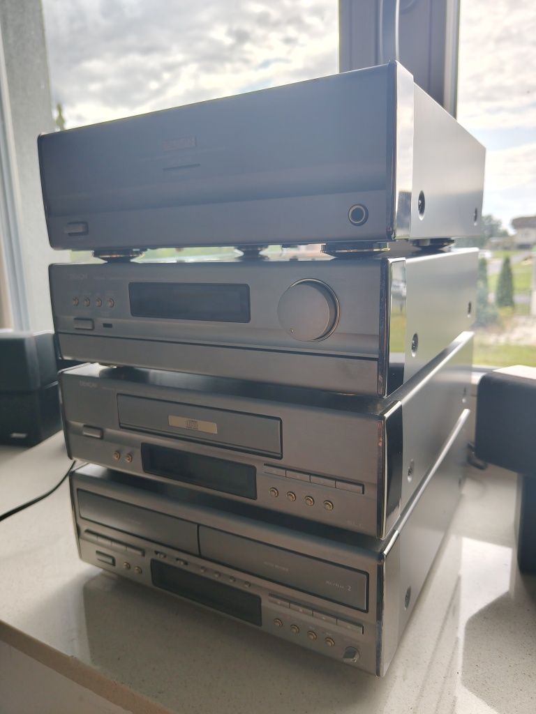 Mini wieża denon UPO-250 utp250 ucd250 udrw250

UTP-250 przedwzmacniac