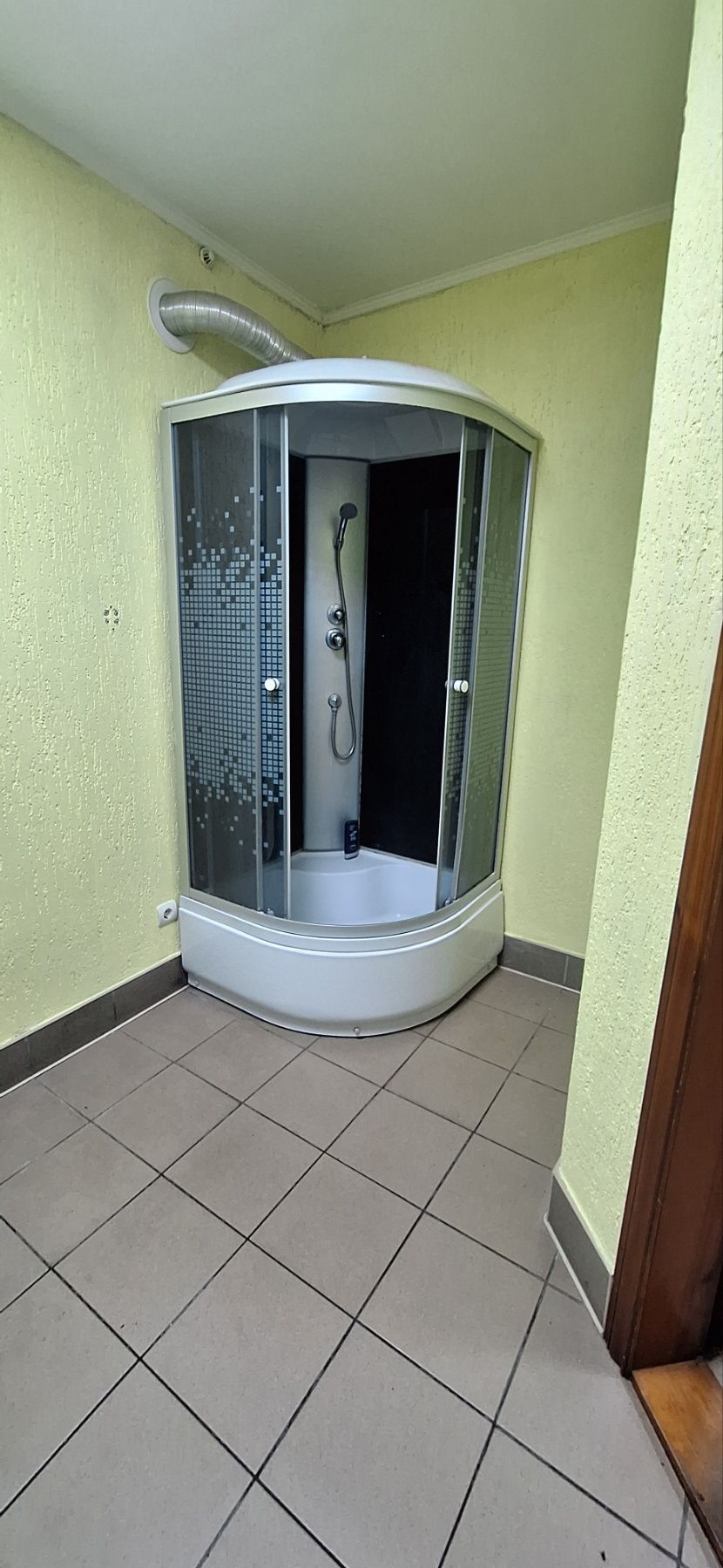 Здам в оренду або продам комерційне приміщення