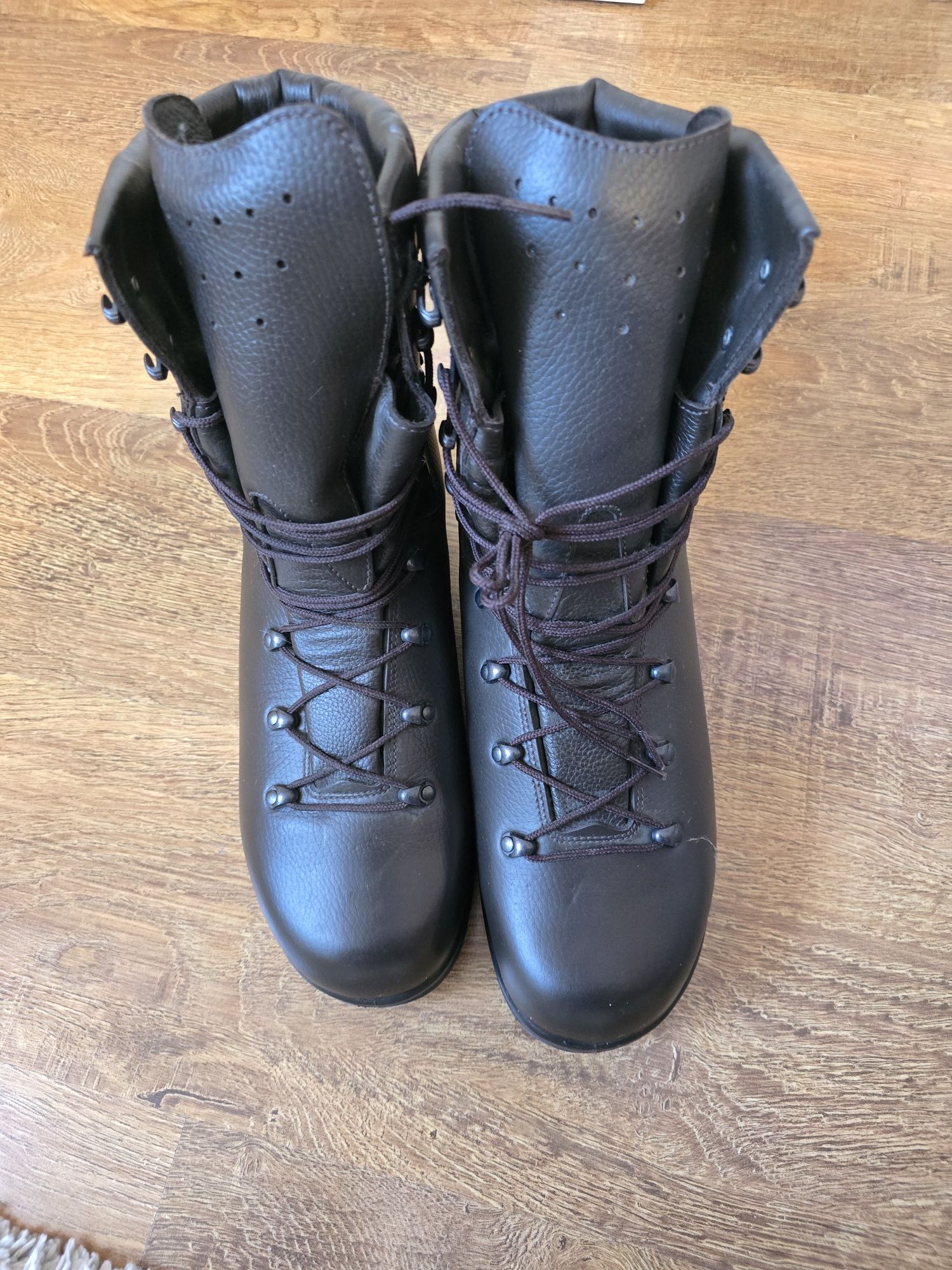 Buty zimowe Mon wz 933A  44.5 NOWE!