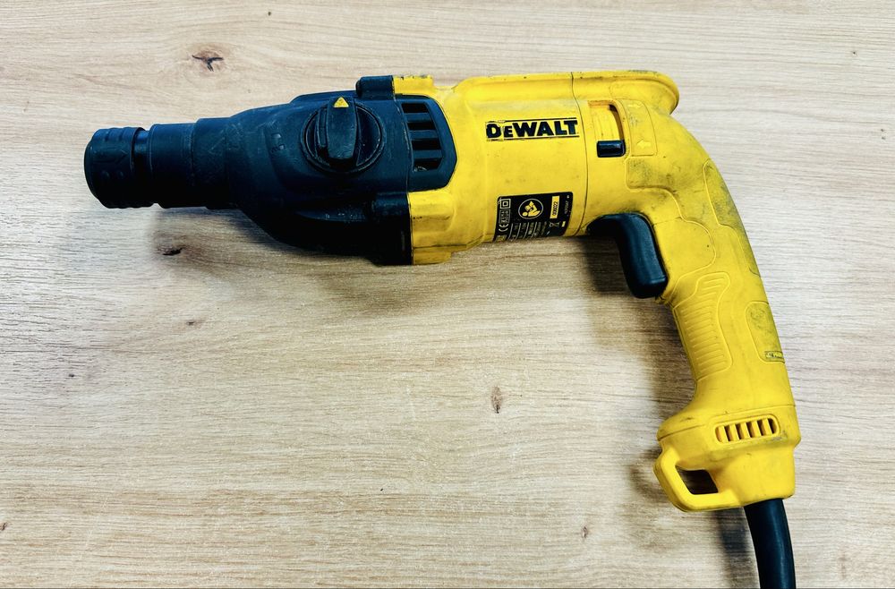 Młoto-wiertarka DeWALT D25033 - otoLombard Lumik Sieradz
