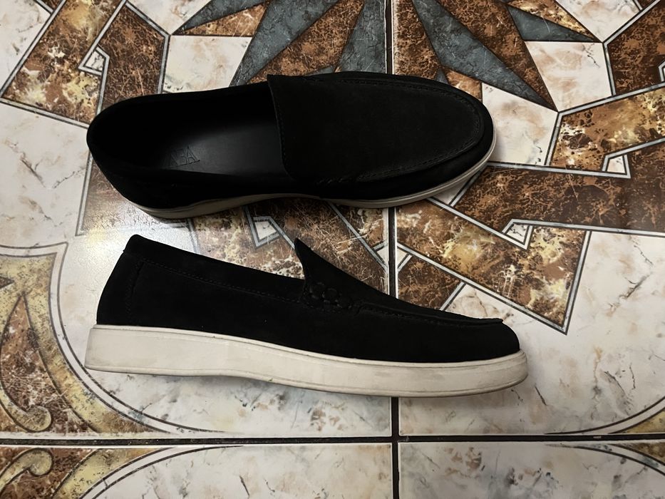 Повсякденні лофери ZARA