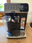 Ekspres do kawy Philips LatteGo premium EP3241/50